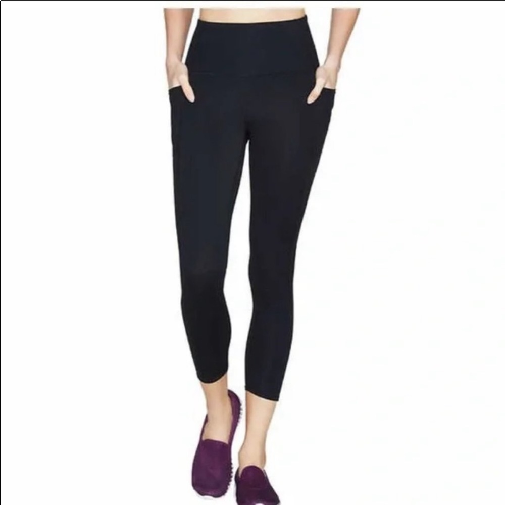 NWT SKECHERS Go Flex High Waisted 7/8 Leggings Black Size M
